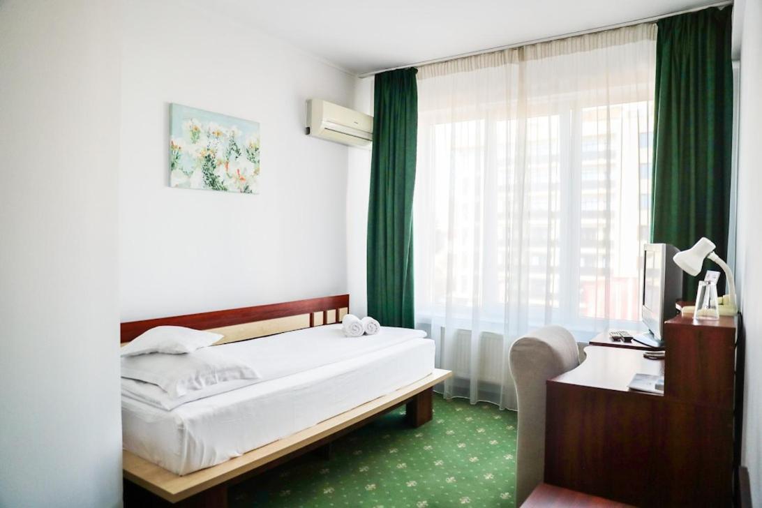 Hotel Pami Cluj-Napoca Exterior foto